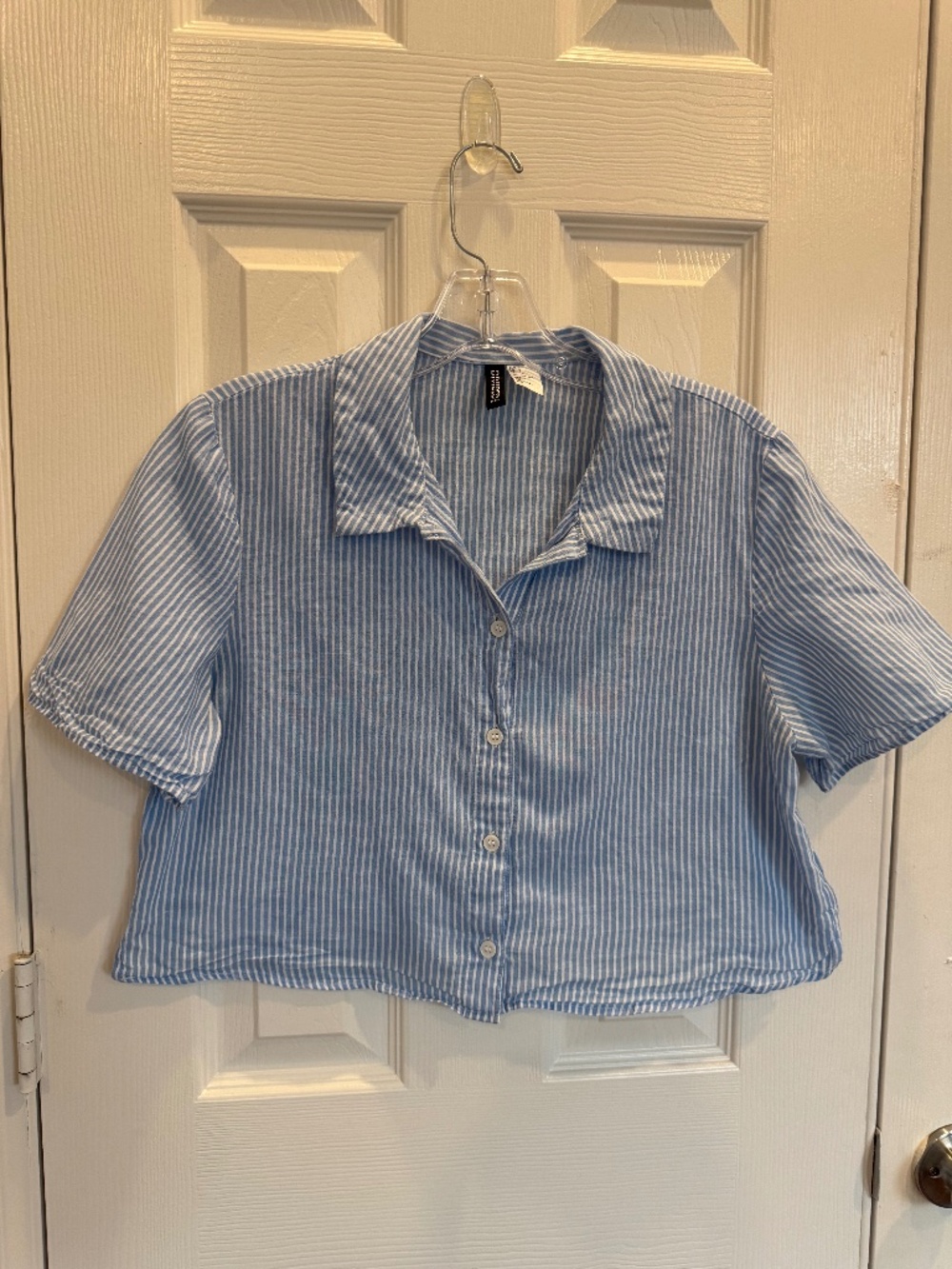 H&M Divided Striped Crop Top